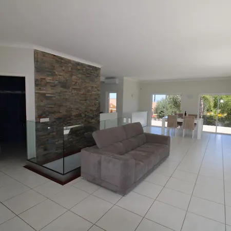 Sea House Villa *