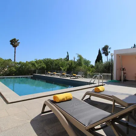 Villa Sea House *